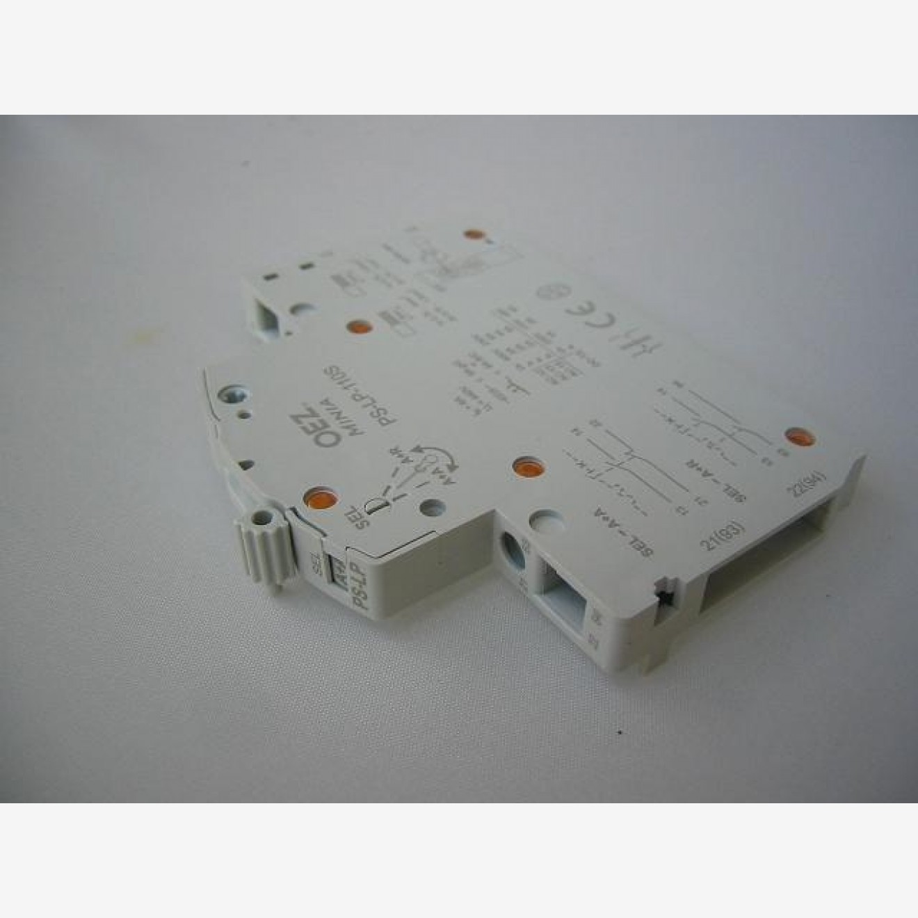 OEZ Hilfschalter 1xEin/2xAus PS-LP-110S-Y OEZ Hilfschalter 1xEin/2xAus PS-LP-110S-Y