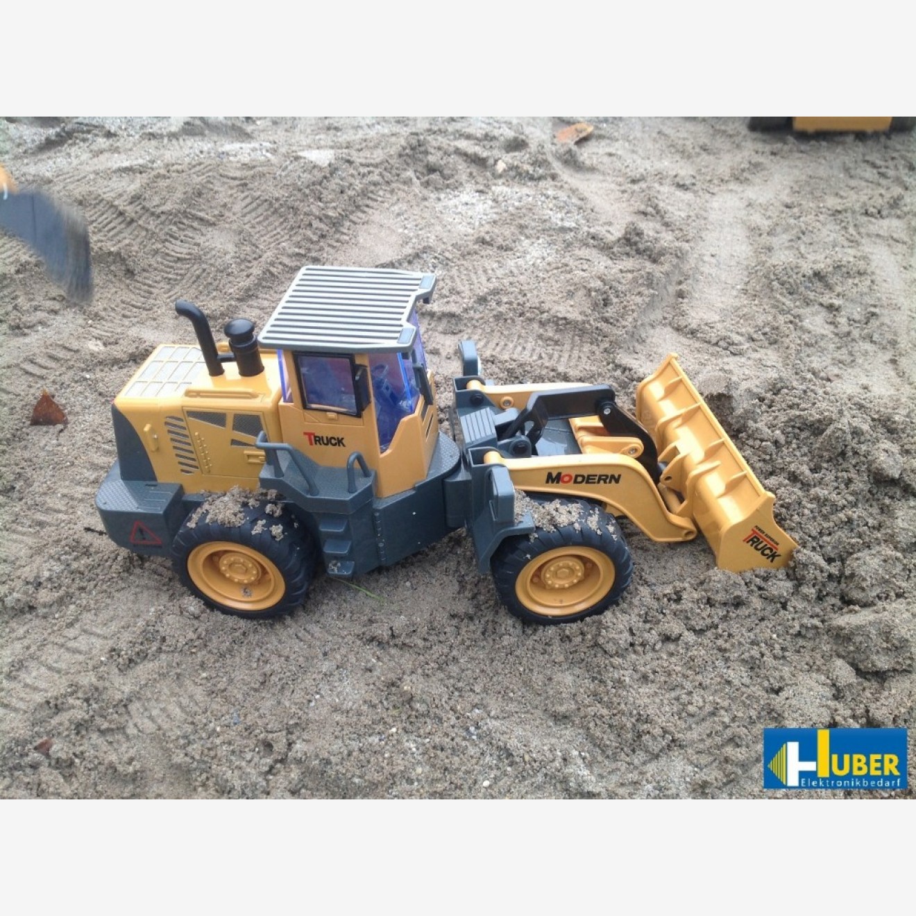 Radlader Bulldozer ferngesteuert mit Licht & Sound und vieles mehr! Radlader Bulldozer ferngesteuert mit Licht & Sound und vieles mehr!